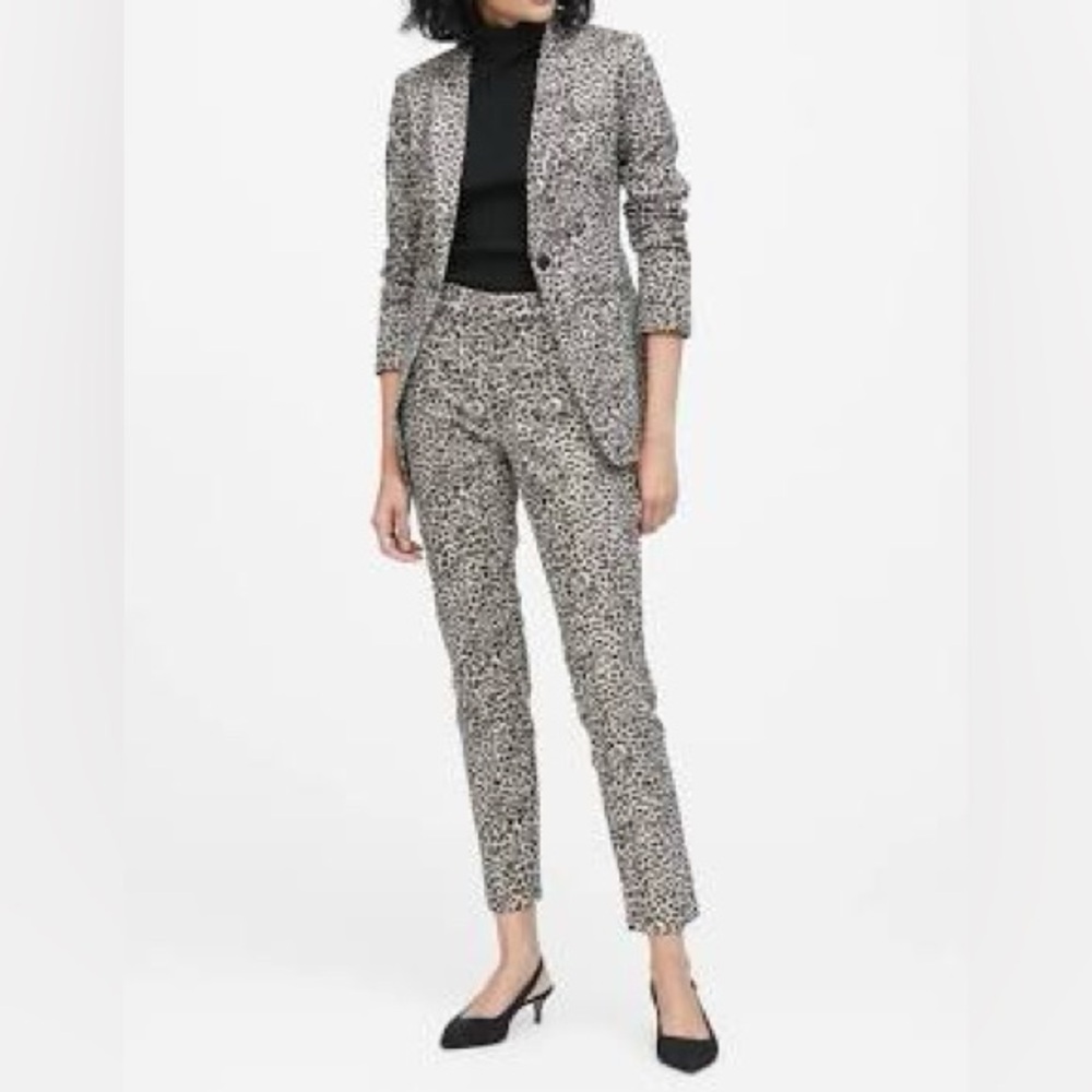 Banana Republic Black & White Leopard Print Blazer